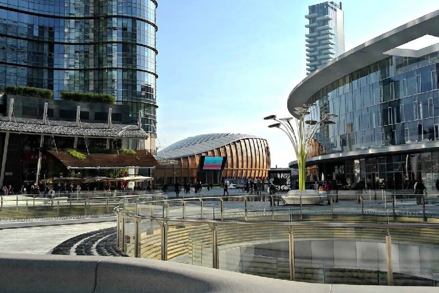 Тематична екскурсія по Мілану для дизайнерів та архітекторів: Piazza Gae Aulenti